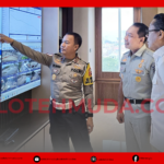 Wamen BUMN, Kakorlantas Polri, dan Dirut Jasa Raharja Pantau Arus Mudik Nataru dari Command Center KM 29 Tol Jakarta-Cikampek