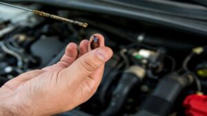 Benarkah Ganti Oli Mesin Hanya Gimik Marketing?