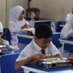 Kerja Sama Indonesia-Jepang dalam Program Makan Bergizi Gratis: Perbandingan dengan Kyushoku di Jepang