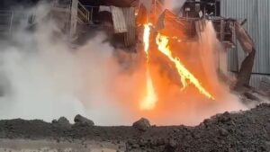 Kegemparan di Morosi, Ledakan Hebat Smelter 1 PT. OSS Guncang Warga