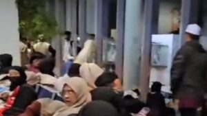 Ratusan Jemaah Umrah Asal Sulsel Tertahan di Jeddah, Garuda Indonesia Tunda Penerbangan