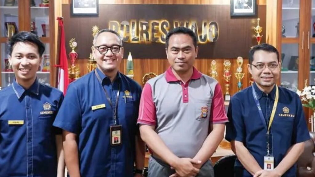 Pererat Kerja Sama, KPP Pratama Watampone dan KP2KP Sengkang Kunjungi Polres Wajo