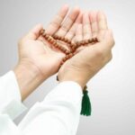 Hukum Berdoa dalam Hati Menurut Islam, Bolehkah?