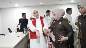 Sidang Kasus Skincare Ilegal Mira Hayati Kembali Ditunda, Terdakwa Melahirkan Lewat Operasi Caesar