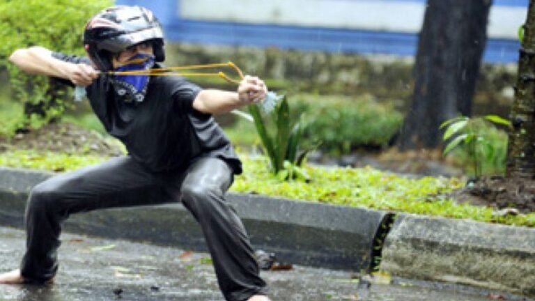 Aksi Kejahatan Geng Motor Mengguncang Makassar, Polisi Jadi Target Pembusuran