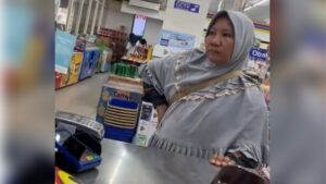 Viral! Ibu-Ibu Tolak Bayar Belanjaan dan Marah di Minimarket, Kasir Hanya Bisa Pasrah