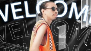 Siang di Parkiran, Malam di Tempat Hiburan! Aslina Karca, Si Duta Dua Ribu yang Sukses Taklukkan Dunia Hiburan