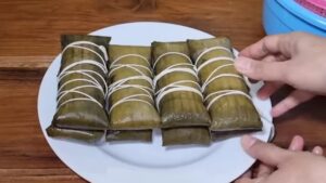 Mengapa Buras Selalu Hadir di Meja Makan Saat Idul Fitri?