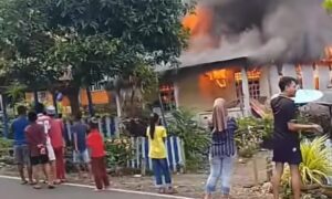 Rumah Warga di Mallawa Terbakar, Diduga Akibat Korsleting Listrik