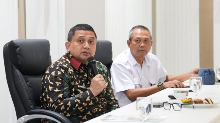 Makassar Darurat Sampah! Wali Kota Appi Cari Solusi Lewat Program Nasional Rp100 Miliar