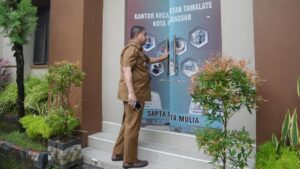 Munafri Lakukan Sidak Layanan Publik, Temukan Fasilitas Minim dan Kantor Kotor