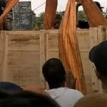 Jenazah Wanita Obesitas di Parepare Dimakamkan dengan Bantuan Crane