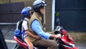 Bupati Sinjai Ajak Ayah Antar Anak di Hari Pertama Sekolah