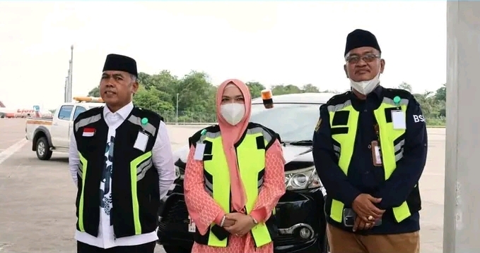 Pemkab Wajo Sambut Kepulangan Jemaah Haji Kloter 31 di Bandara Sultan Hasanuddin