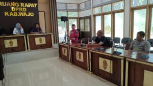 DPRD Wajo Fasilitasi RDP Bahas Konflik Tambang Pasir, Harap Ada Solusi Tanpa Merugikan Pihak Manapun