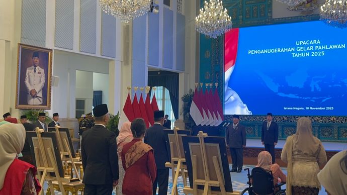 Soeharto dan Gus Dur Resmi Ditetapkan Jadi Pahlawan Nasional 2025, Ini Daftar Lengkap 10 Nama