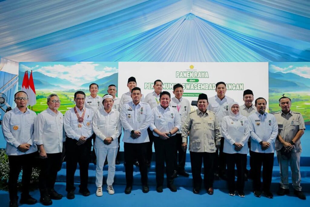 Dedikasi Sektor Pertanian Diapresiasi Presiden, Wajo Peringkat 8 Nasional Produksi Beras