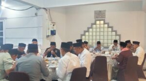 Buka Puasa di Rujab Ketua DPRD Wajo, Upaya Hapus Sekat Formalitas Antar-Pejabat dan Tokoh